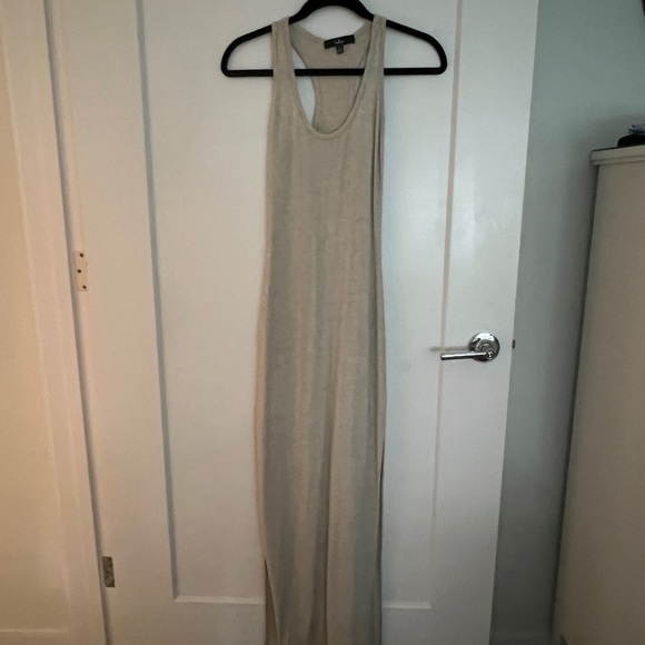 Lulu maxi dress - Picture 3 of 4